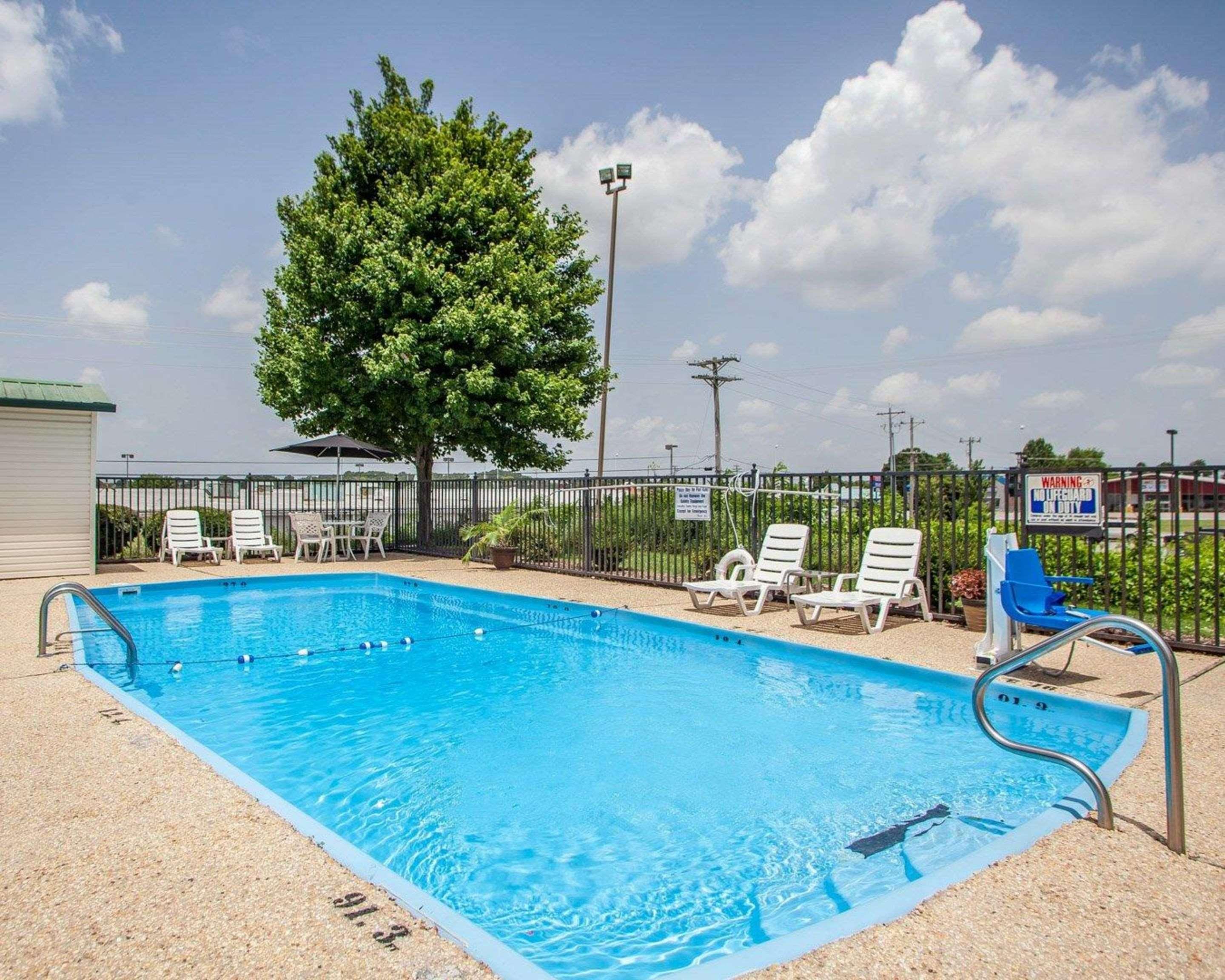 Quality Inn Флоренс Экстерьер фото