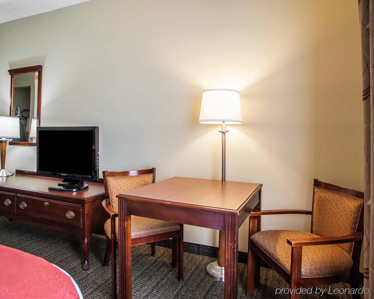 Quality Inn Флоренс Экстерьер фото